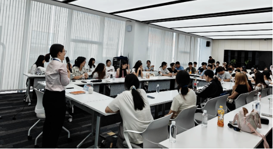 Quangong Co., Ltd. ला भेट द्या आणि बुद्धिमान वीट बनवण्याचे रहस्य जाणून घ्या